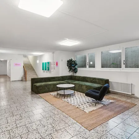 A & G Self Check-in * Zürich