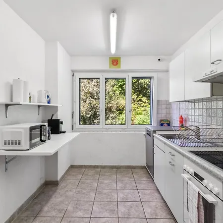 A & G Self Check-in 호스텔 *