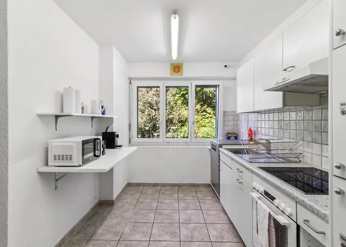 A & G Self Check-in Hostal *